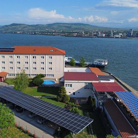 Hotel Aquastar Danube Kladovo Ngoại thất bức ảnh