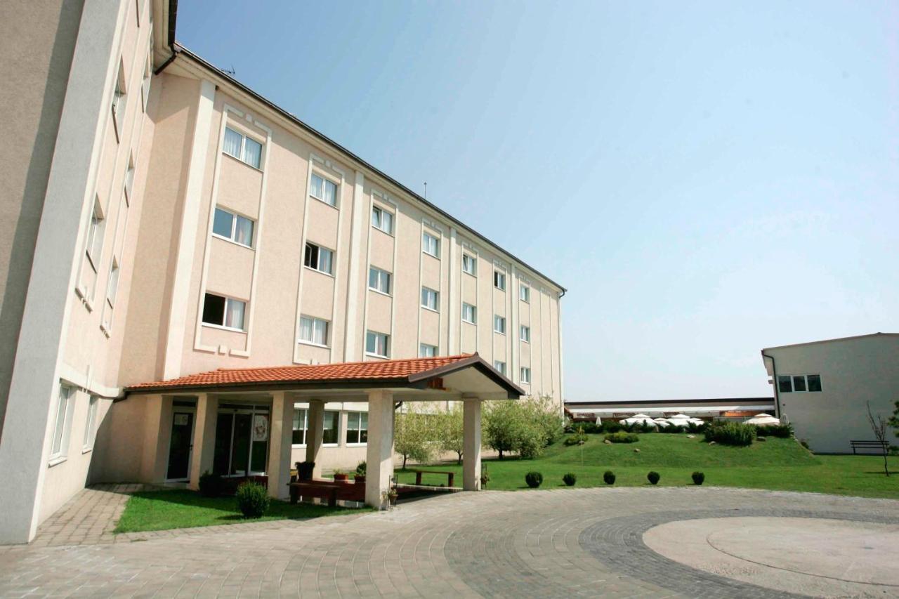 Hotel Aquastar Danube Kladovo Ngoại thất bức ảnh